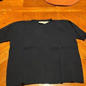 Liz Claiborne Black Crewneck Top